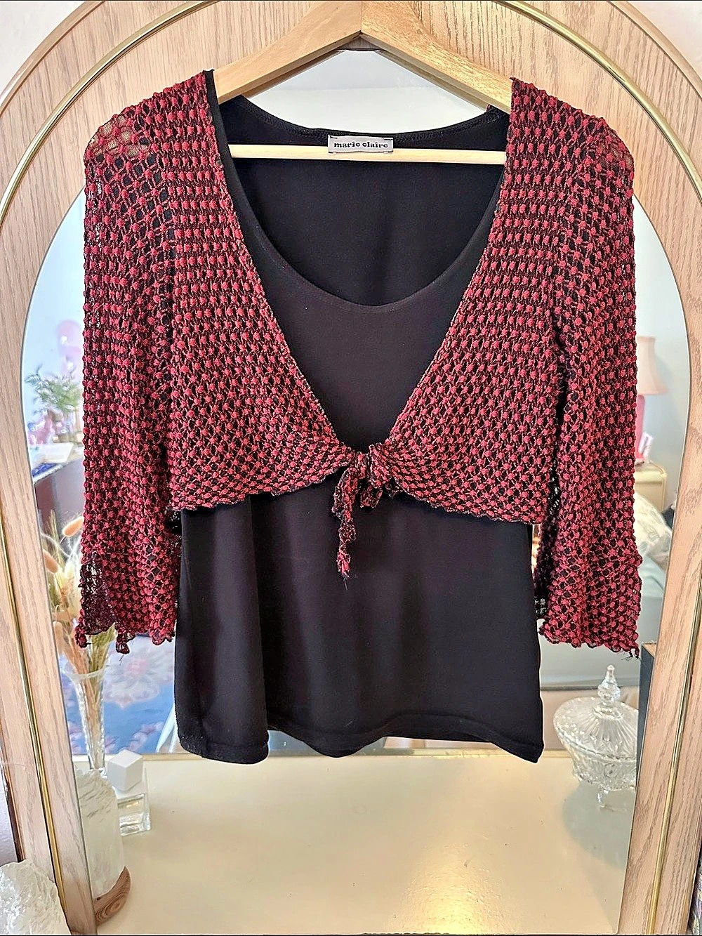Marie Claire Women's Black and sheer textures red bolero